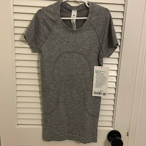 (New w tags) Swiftly Tech Short Sleeve 2.0, gray, size 0